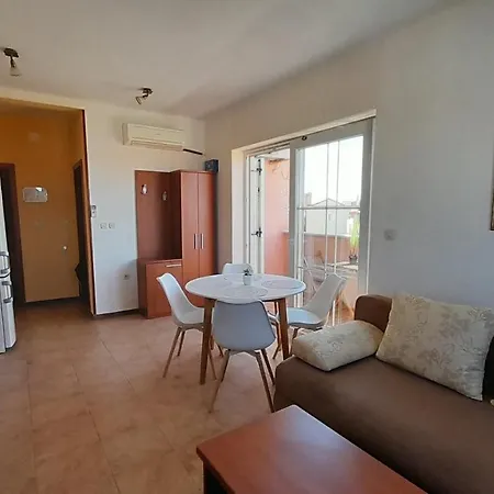 Apartman Seaside Apartment